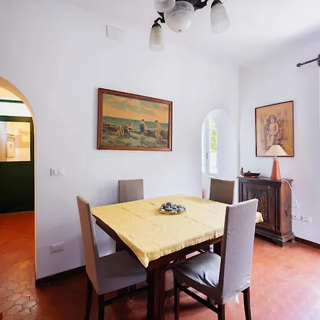 Apartamento 8 Minuti Dal Mare - 6 Dal Centro - Lovely