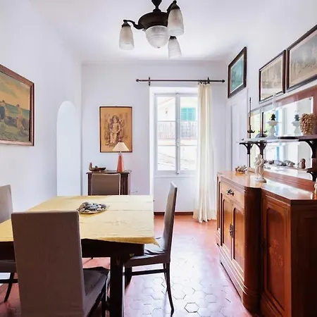 Apartamento 8 Minuti Dal Mare - 6 Dal Centro - Lovely